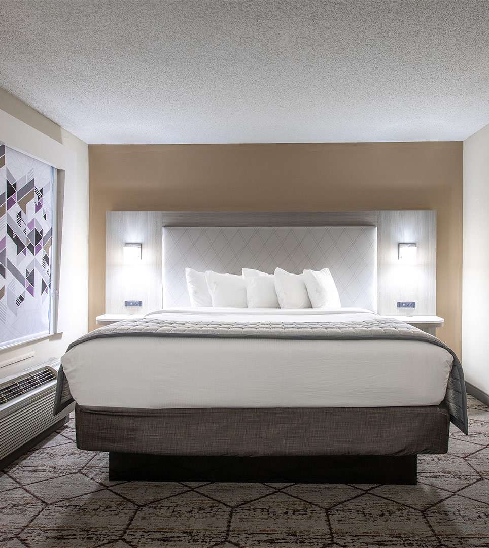 BOOK AN ELEGANT SUITE AT OUR CONCORD/ CHARLOTTE, NC HOTEL