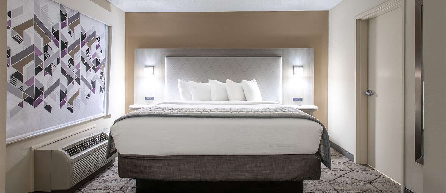 BOOK AN ELEGANT SUITE AT OUR CONCORD/ CHARLOTTE, NC HOTEL