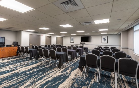 Welcome To Wingate by Wyndham Concord Charlotte Area Hotel - Conference Room